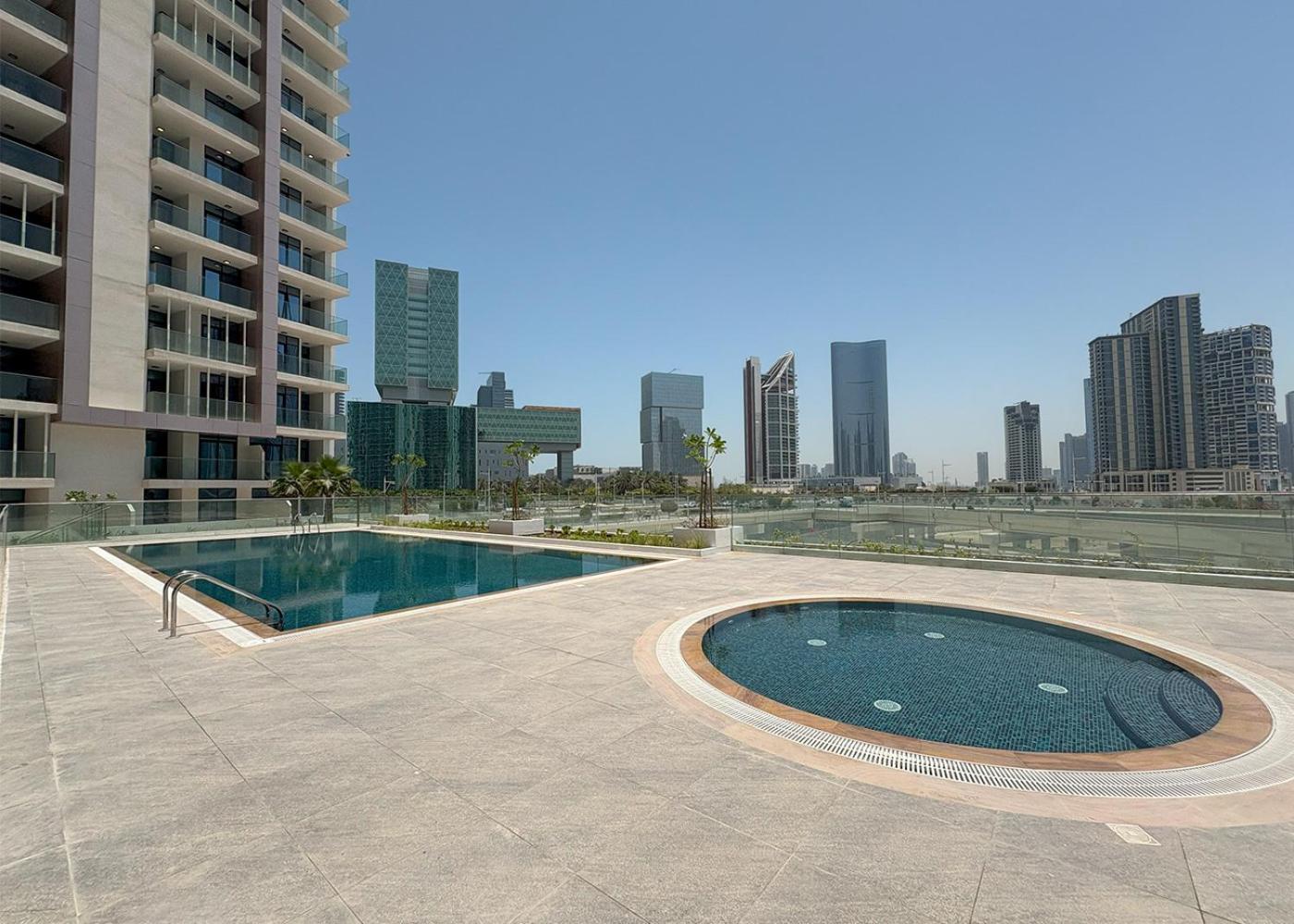 Bloomfields Tranquil Stu Al Maryah Vista